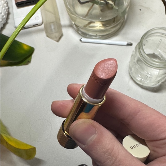 Gucci Lipstick - Hold Your Man - Picture 4 of 4